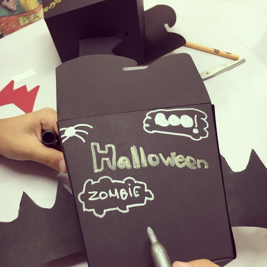 taller infantil Halloween